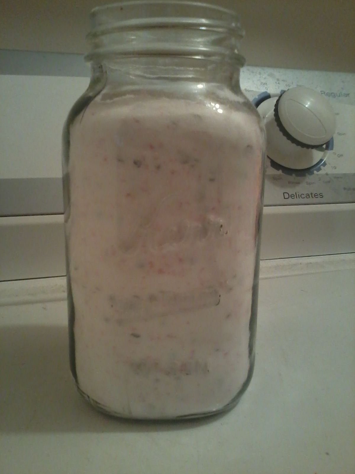 homemade laundry soap with baking soda