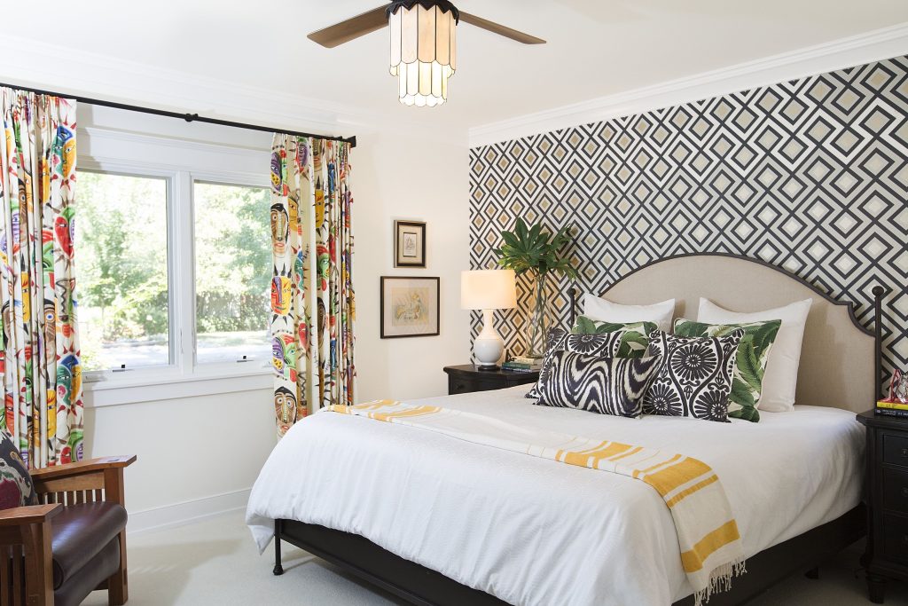 Choosing the Perfect Wallpaper for a Bedroom